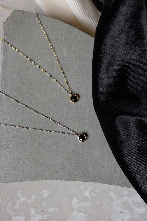 ΚΟΛΙΕ-BLACK-SPINEL