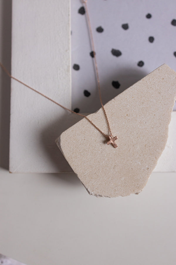 Retro Cross Necklace 925° - ELINART