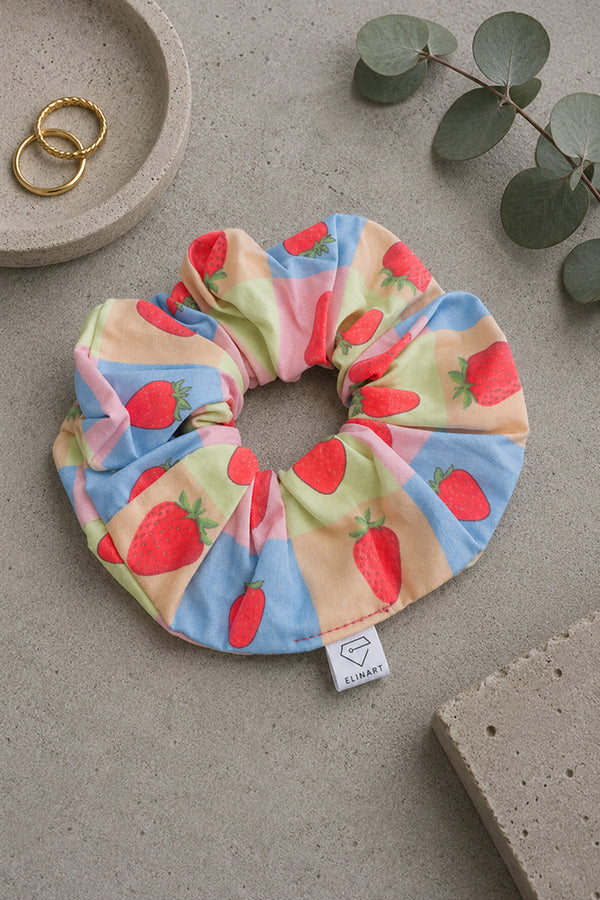Χειροποίητο Scrunchie Strawberry
